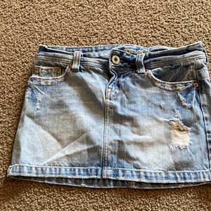 American Eagle Jean Skirt. Size 0